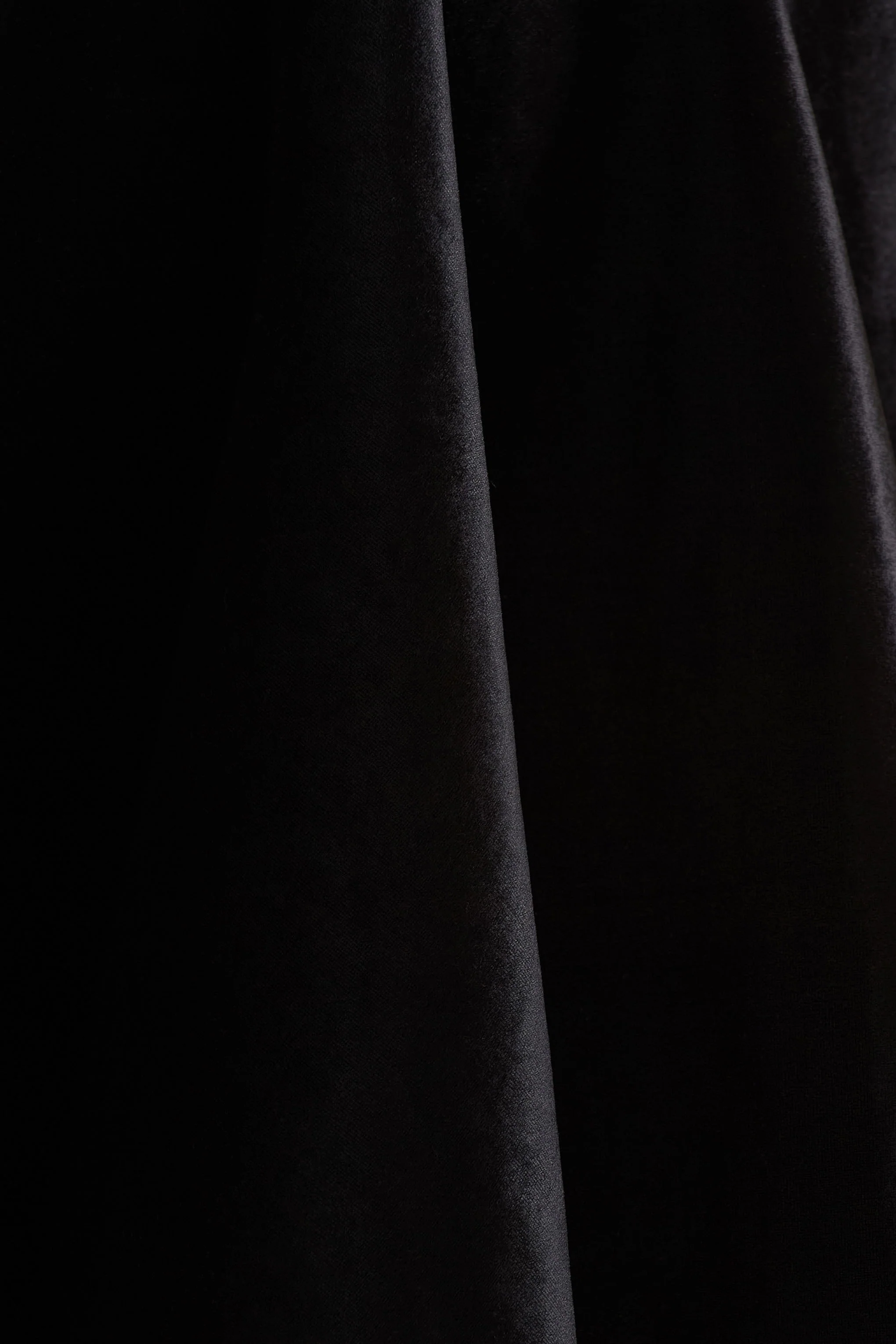 Keeley | Black Asymmetric-Neck Velvet Mini Dress With Bow Detail