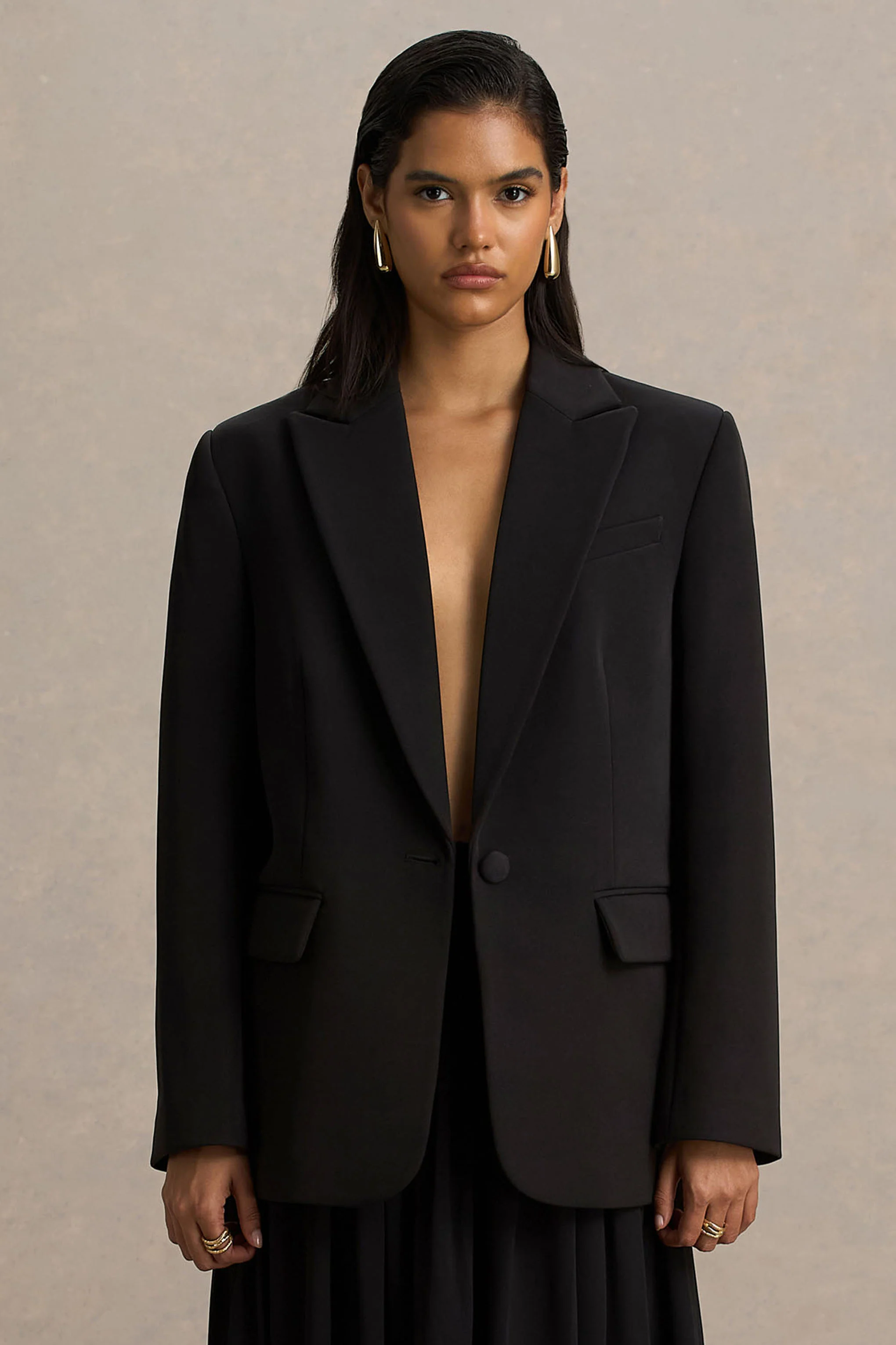 Katherine | Black Plunge-Neck Tailored Blazer