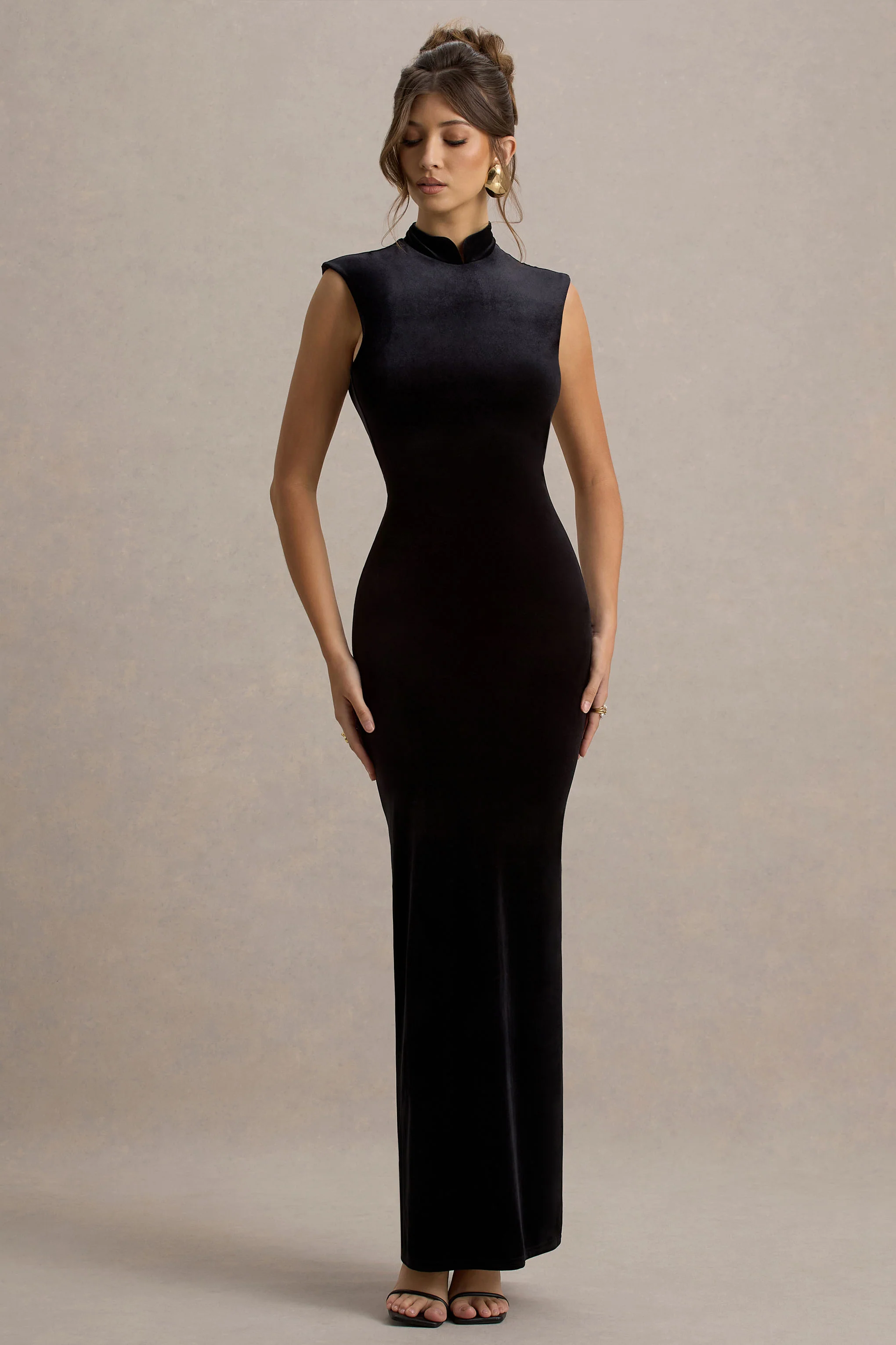 Samaria | Black Velvet High-Neck Maxi Dress
