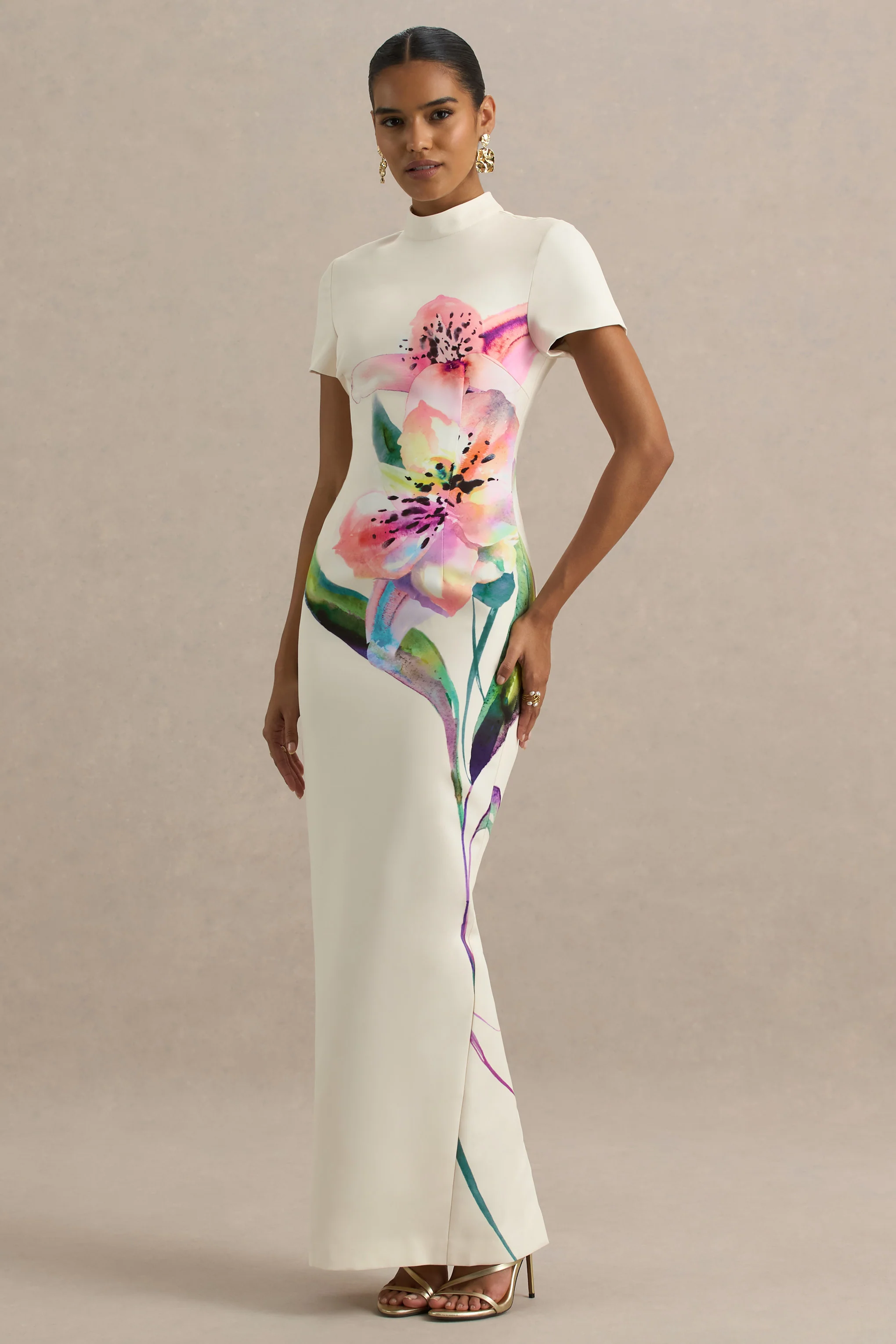 Hessie | White Lily Print High-Neck Maxi Dress