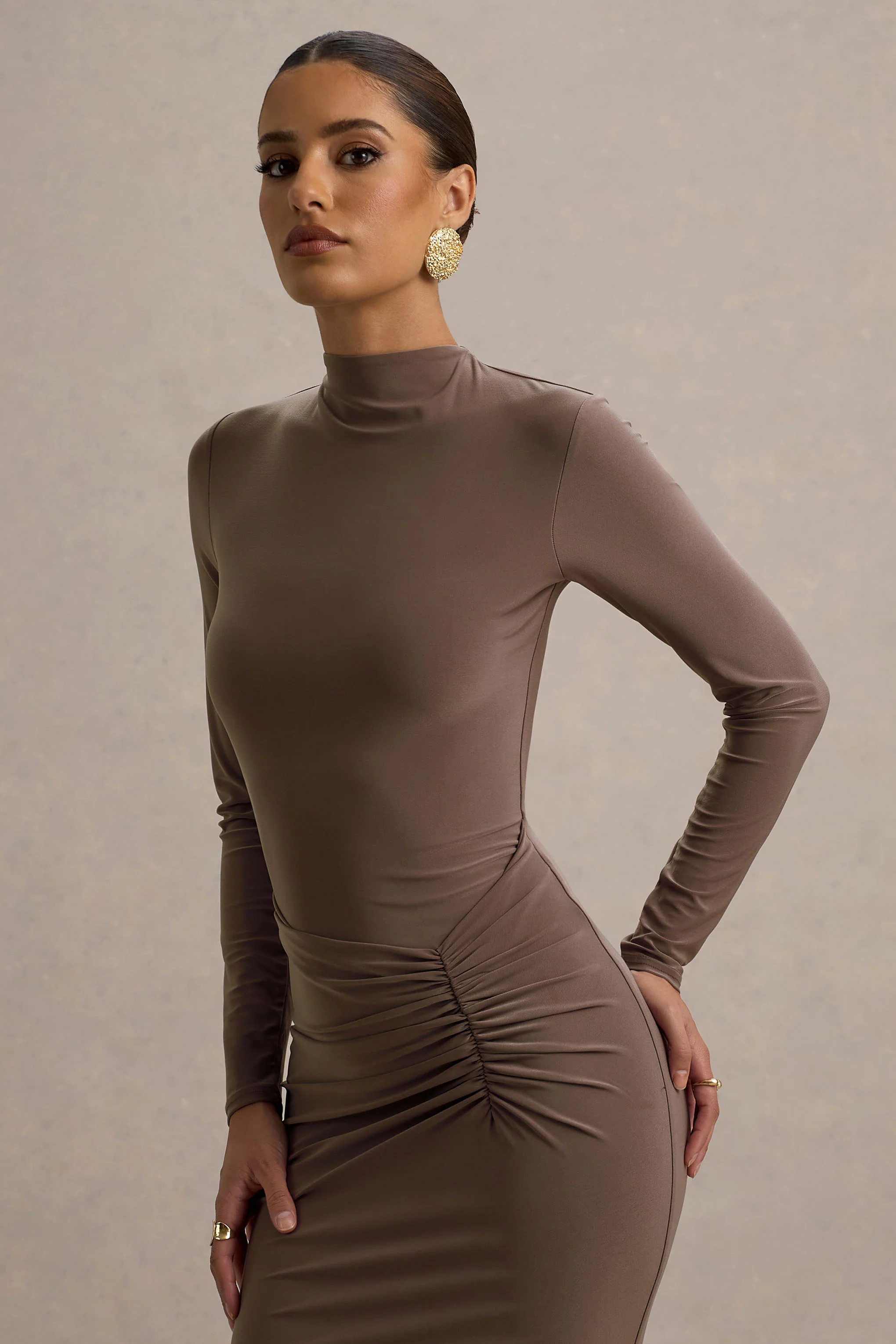 Reid | Brown Long-Sleeve Gathered Maxi Dress