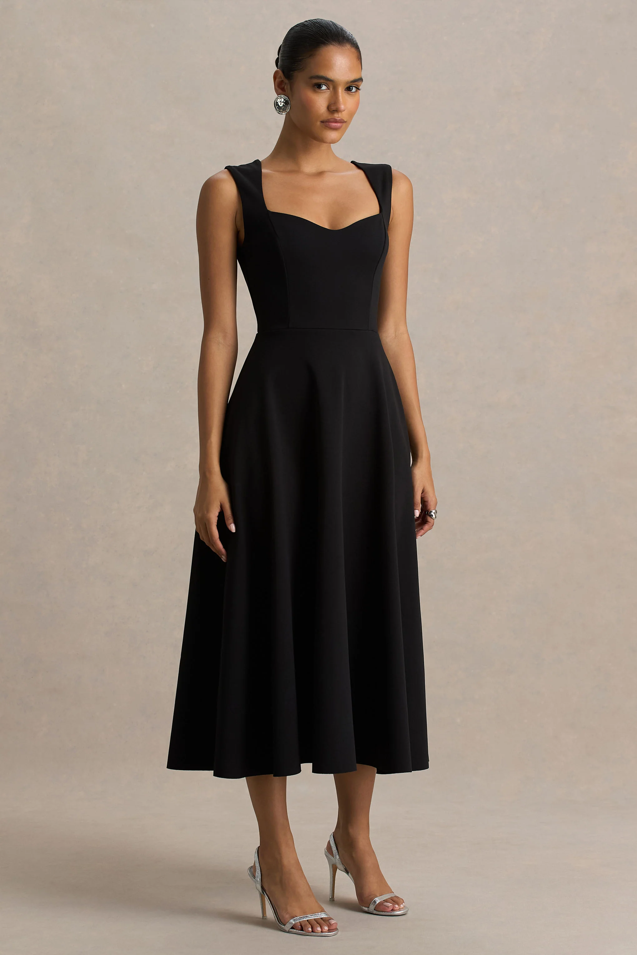 Andromeda | Black Sweetheart Midi Dress