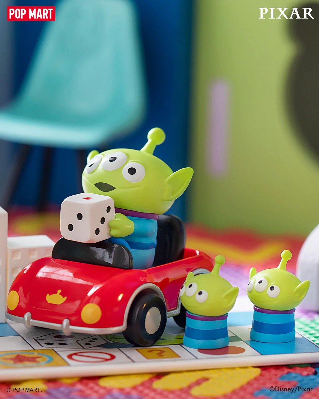 POP MART Disney / Pixar Aliens Days Series