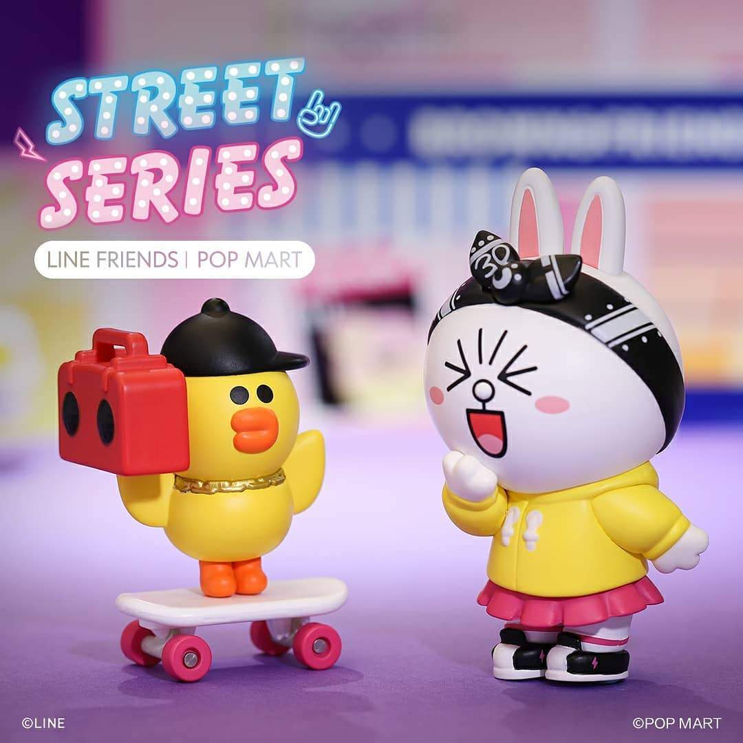POP MART LINE Friends Street Series