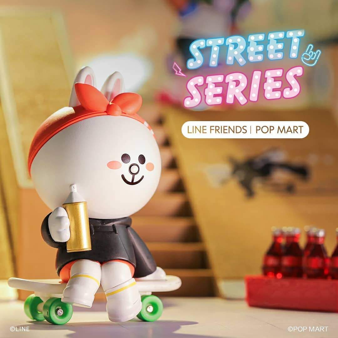 POP MART LINE Friends Street Series