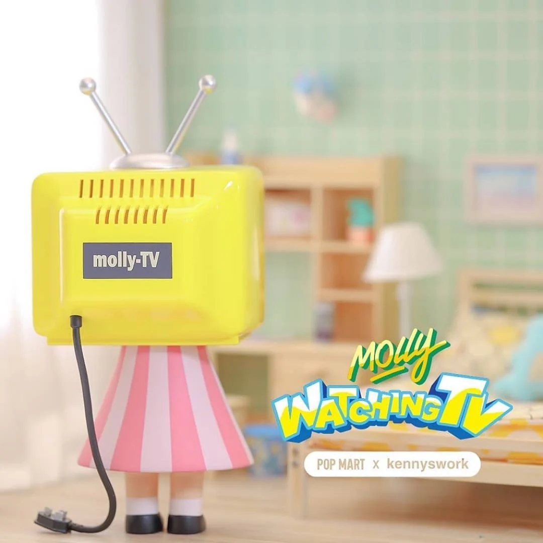 POP MART Molly Watching TV