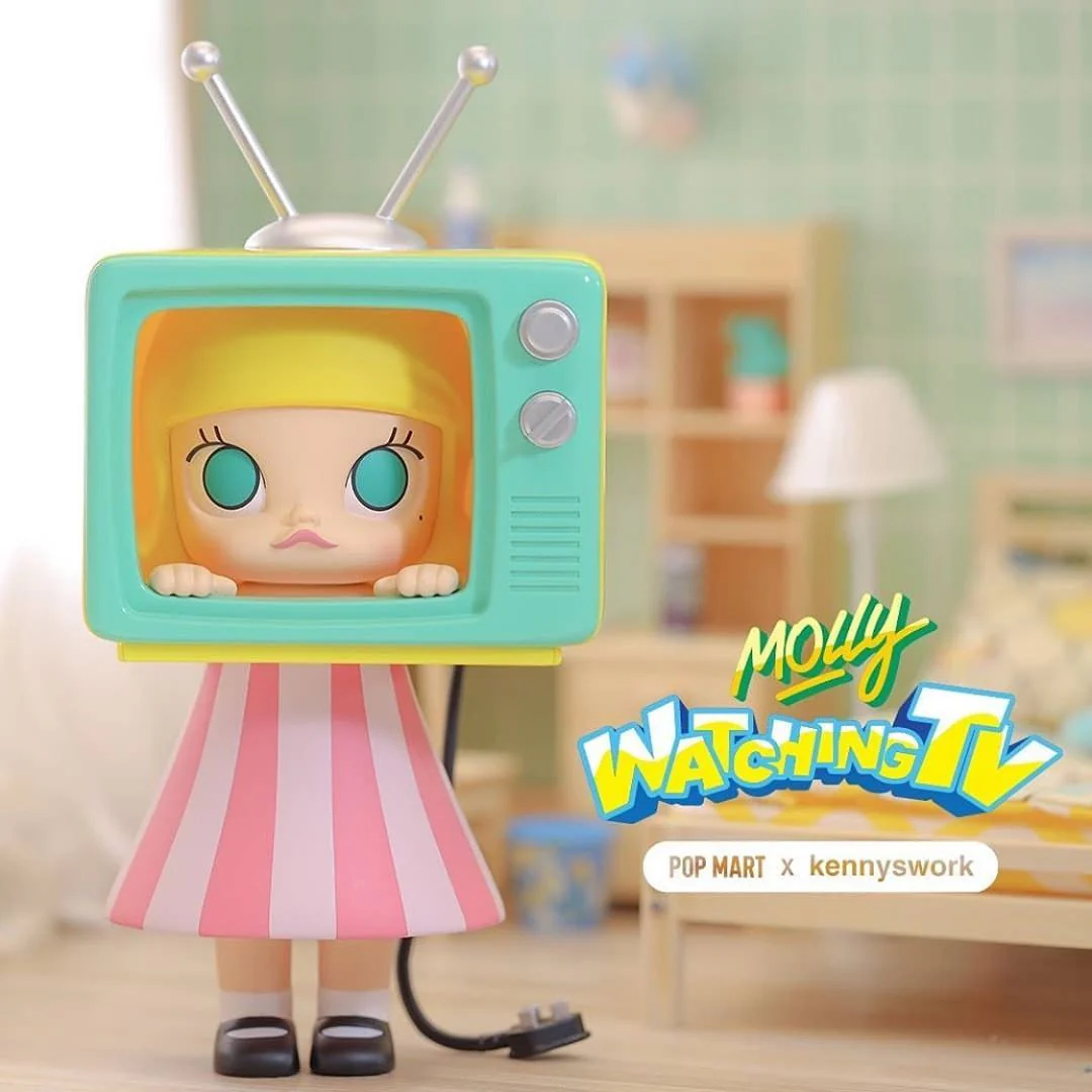 POP MART Molly Watching TV