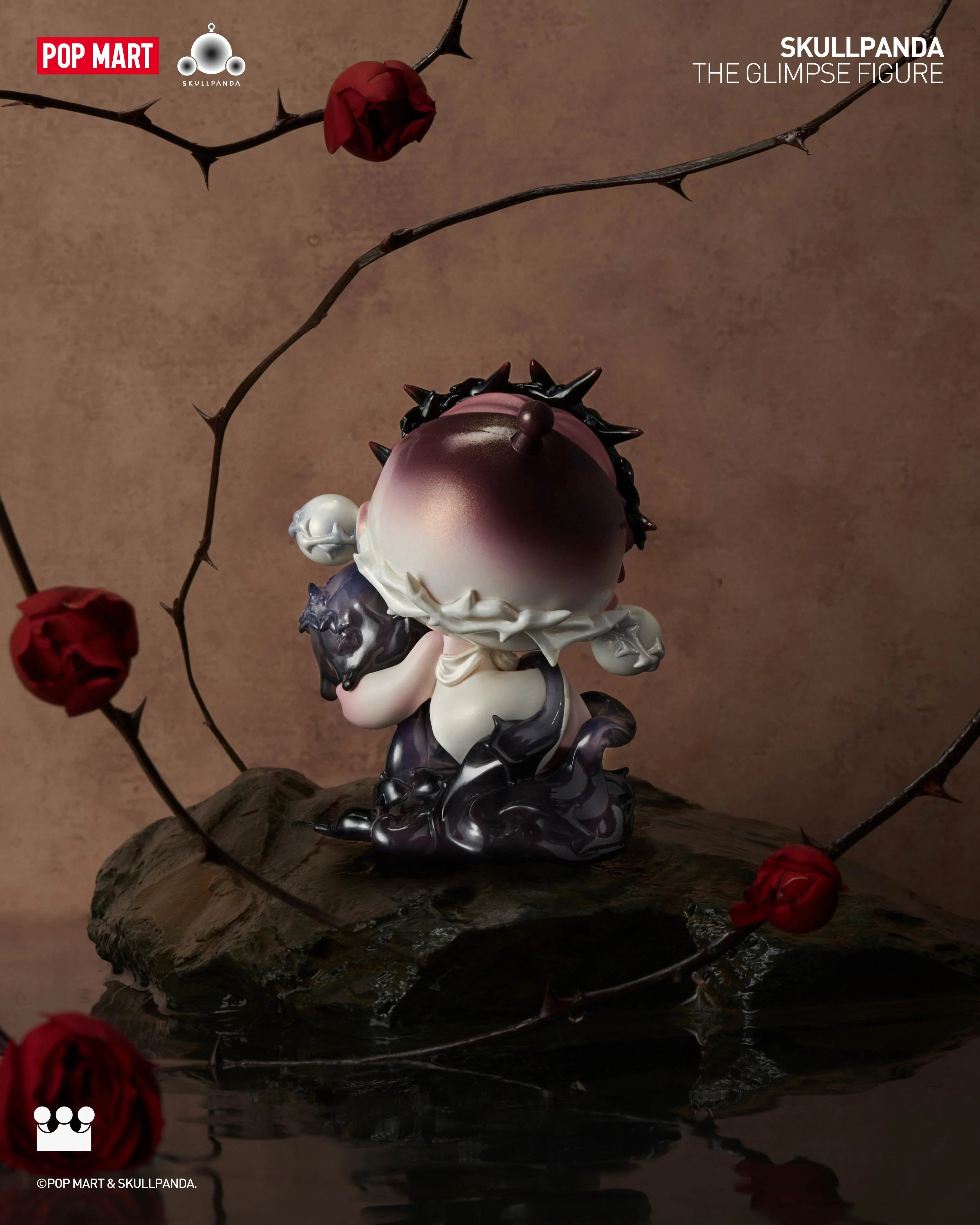 POP MART SKULLPANDA The Glimpse Figure(T&Cs Apply)
