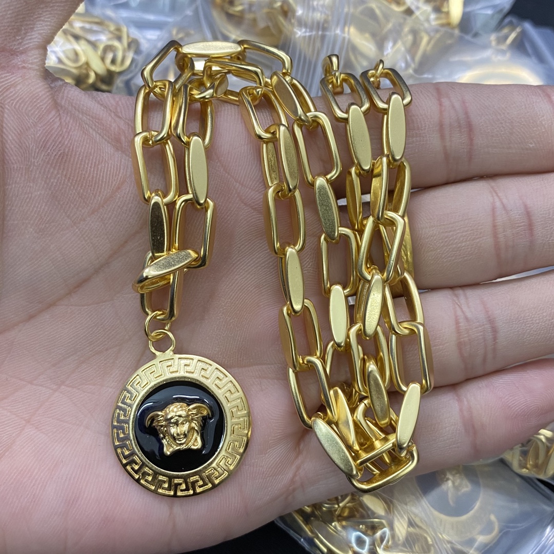 24650738 Versace jewelry set JEWELRY UP
