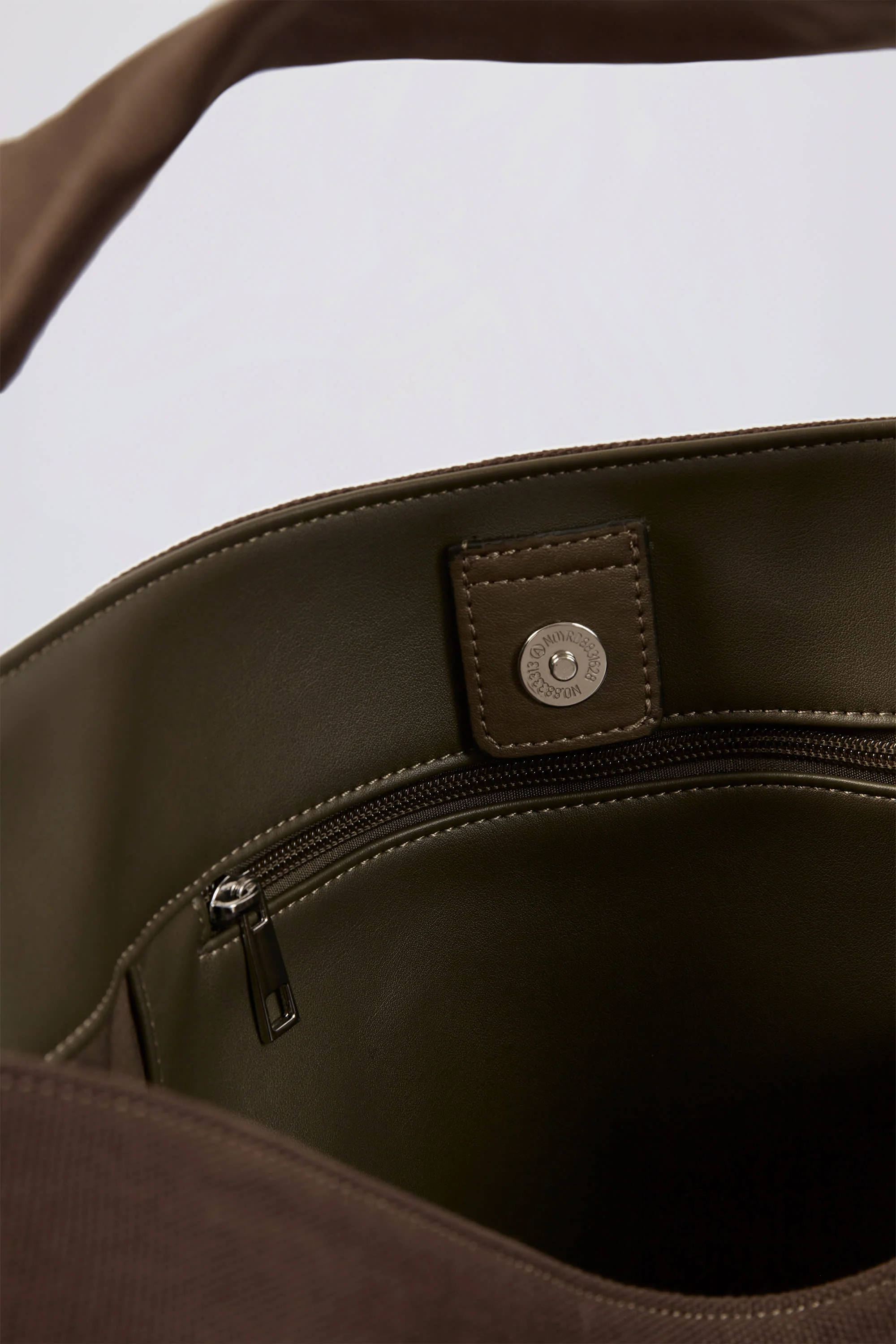 Sporty Oversized Tote Bag in Espresso