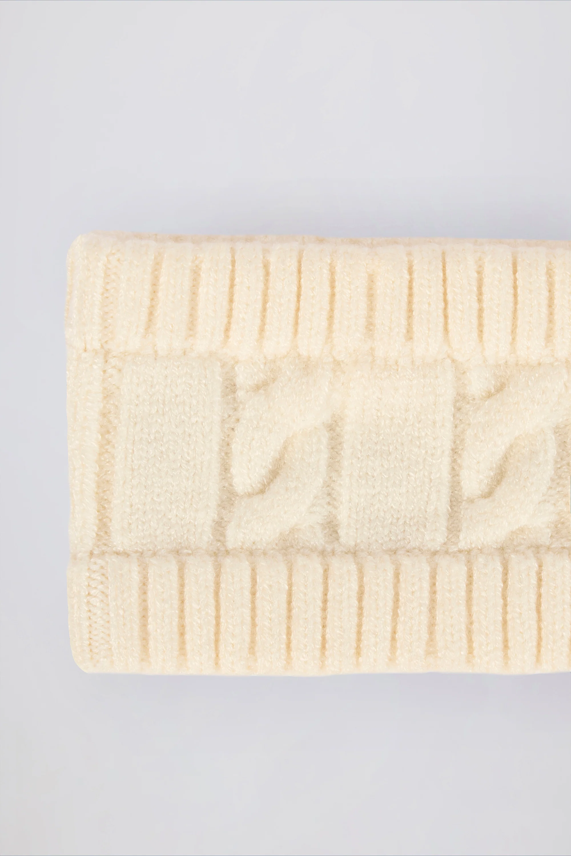 Cable-Knit Headband in Cream