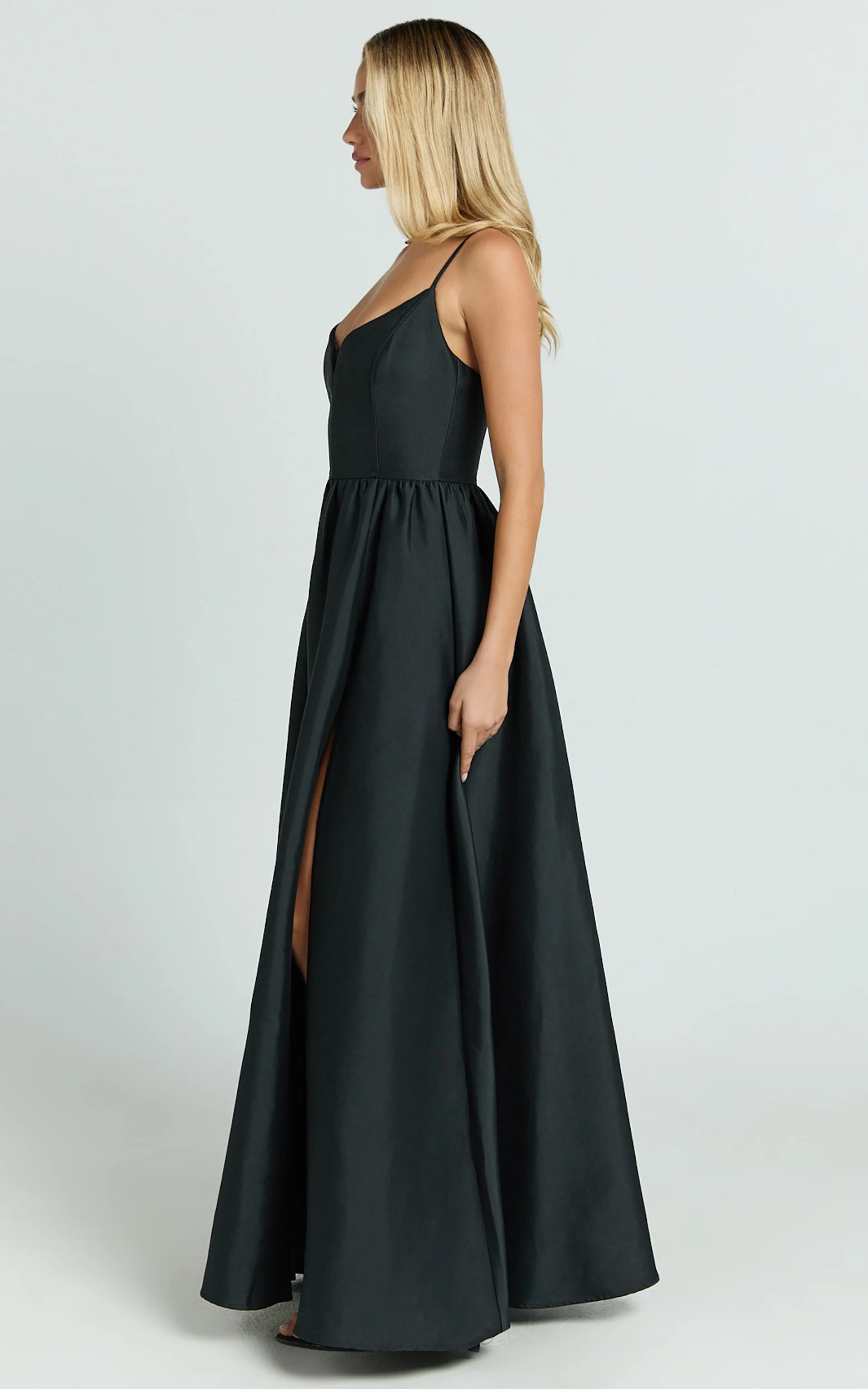 Kali Maxi Dress - Sweetheart Fit And Flare High Split Dress in Black