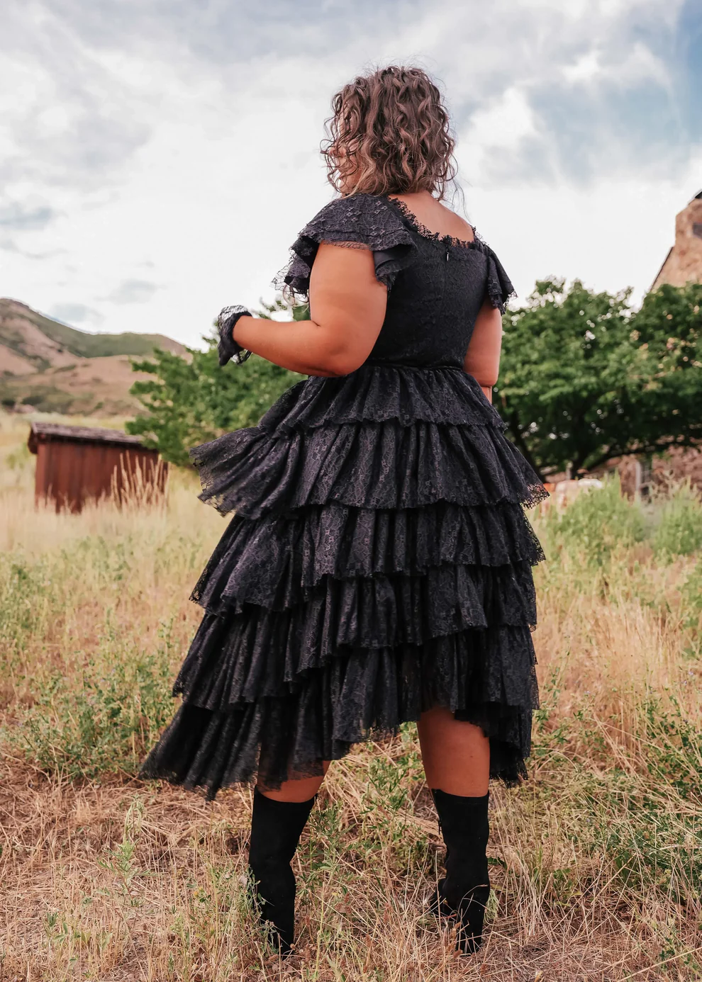 Romantic Ruffle Tiered Lace Midi Dress – Burgundy / Apricot / Black