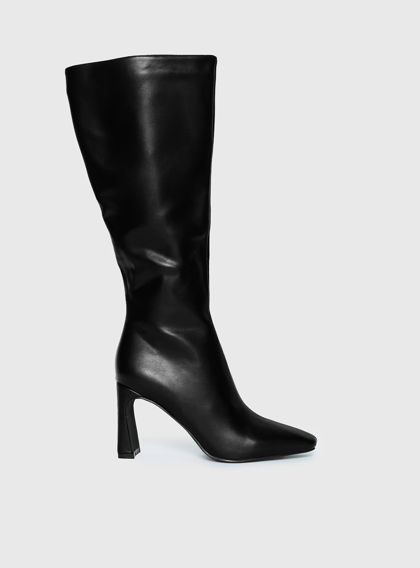 Sawyer Knee-High Boots – Sleek Black Leather-Style Boots for Chic All-Day Wear