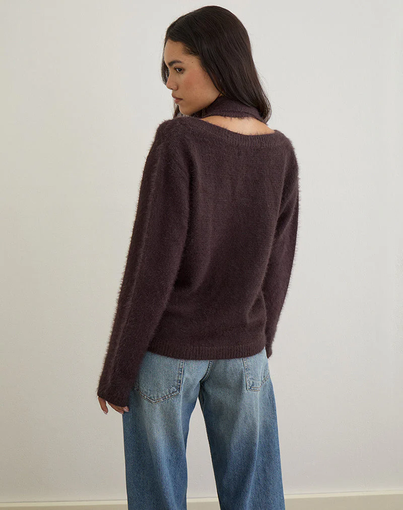 Dikara Jumper with Scarf in Knit Brown