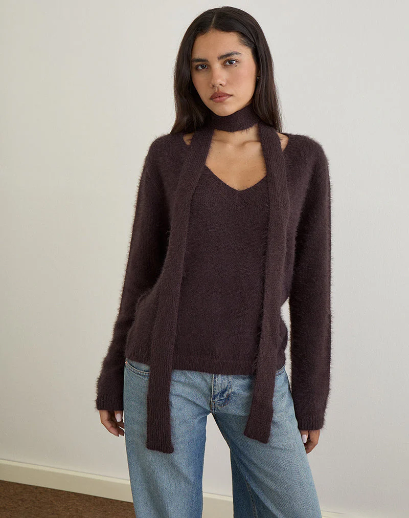 Dikara Jumper with Scarf in Knit Brown