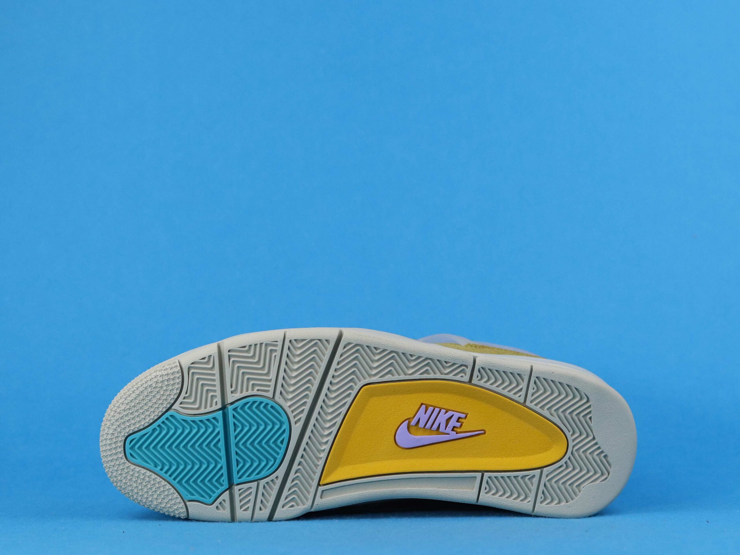 Air Jordan 4 Retro SP 30th Anniversary Union Desert Moss