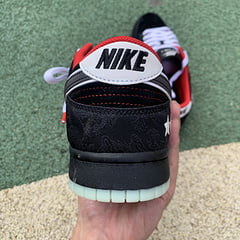 On-Foot Look at the ‘League of Legends’ LPL x Nike Dunk Low Collabo