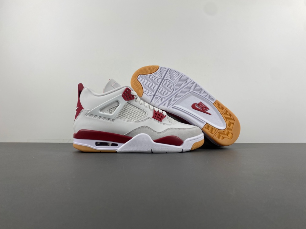 Jordan 4 Retro SB Varsity Red