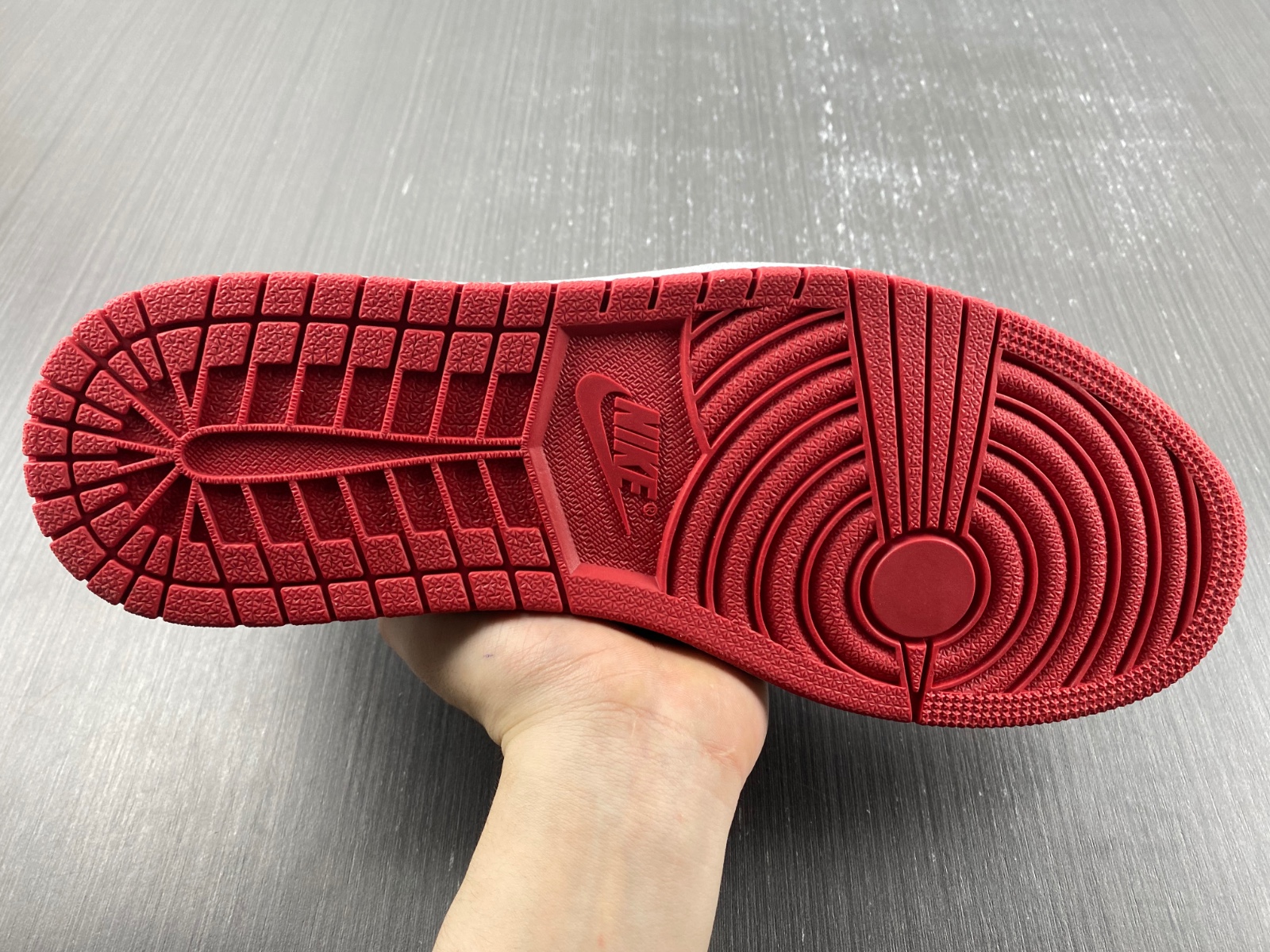 Jordan 1 Retro Low Chicago (2016)