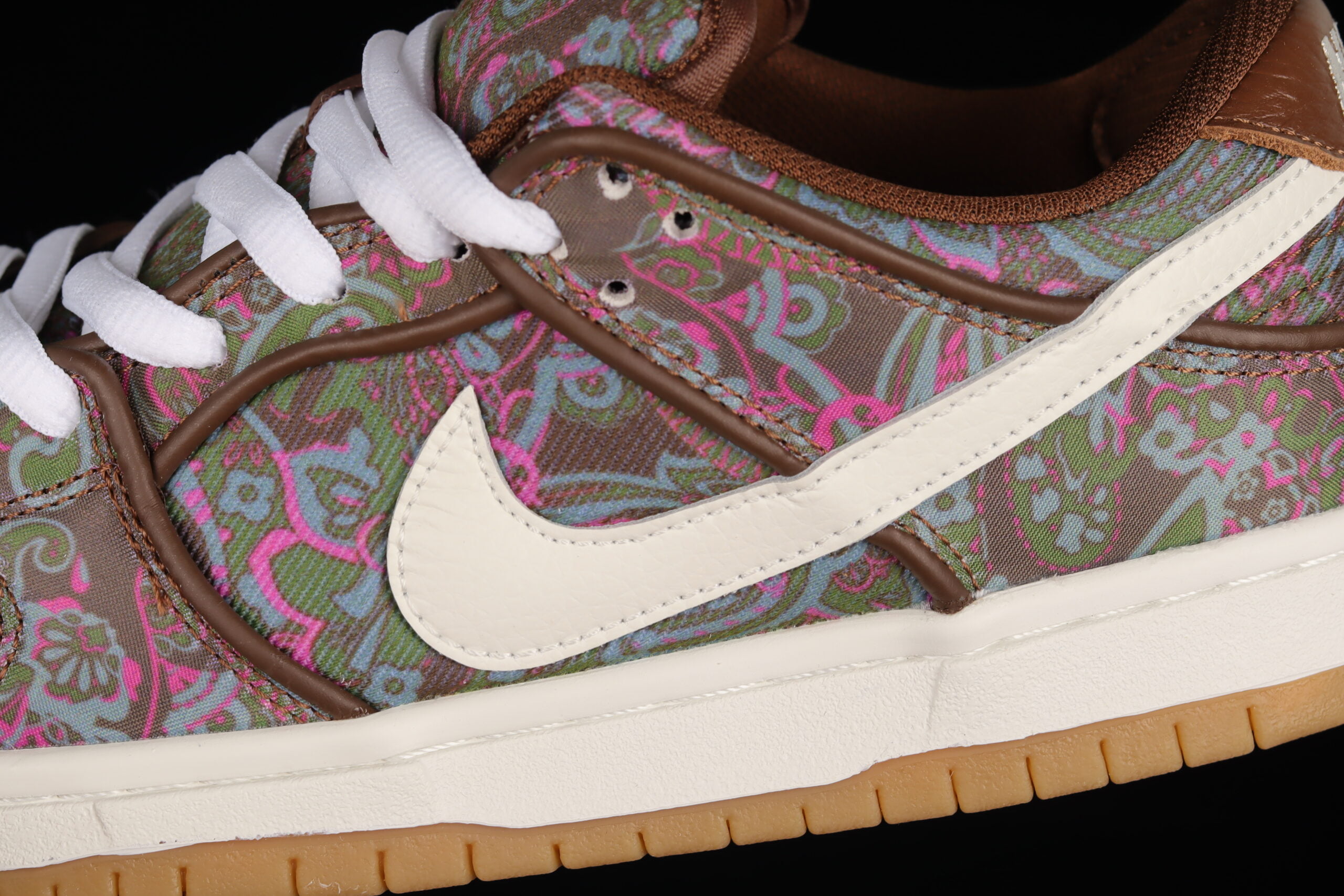 Nike SB Dunk Low Pro Paisley Brown