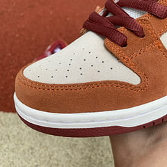 Nike SB Dunk Low Pro Dark Russet Cedar