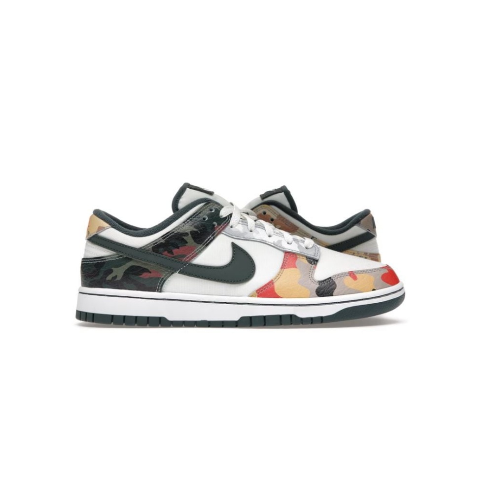 Nike Dunk Low SE Sail Multi-Camo