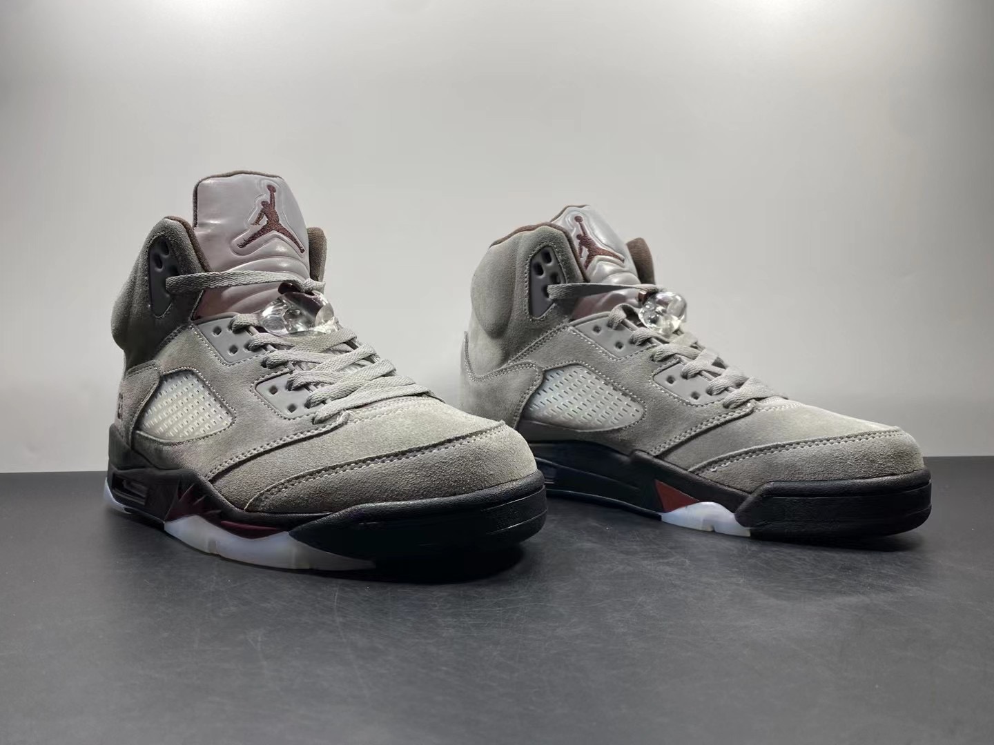 Air Jordan 5 A Ma Maniére Light Bone