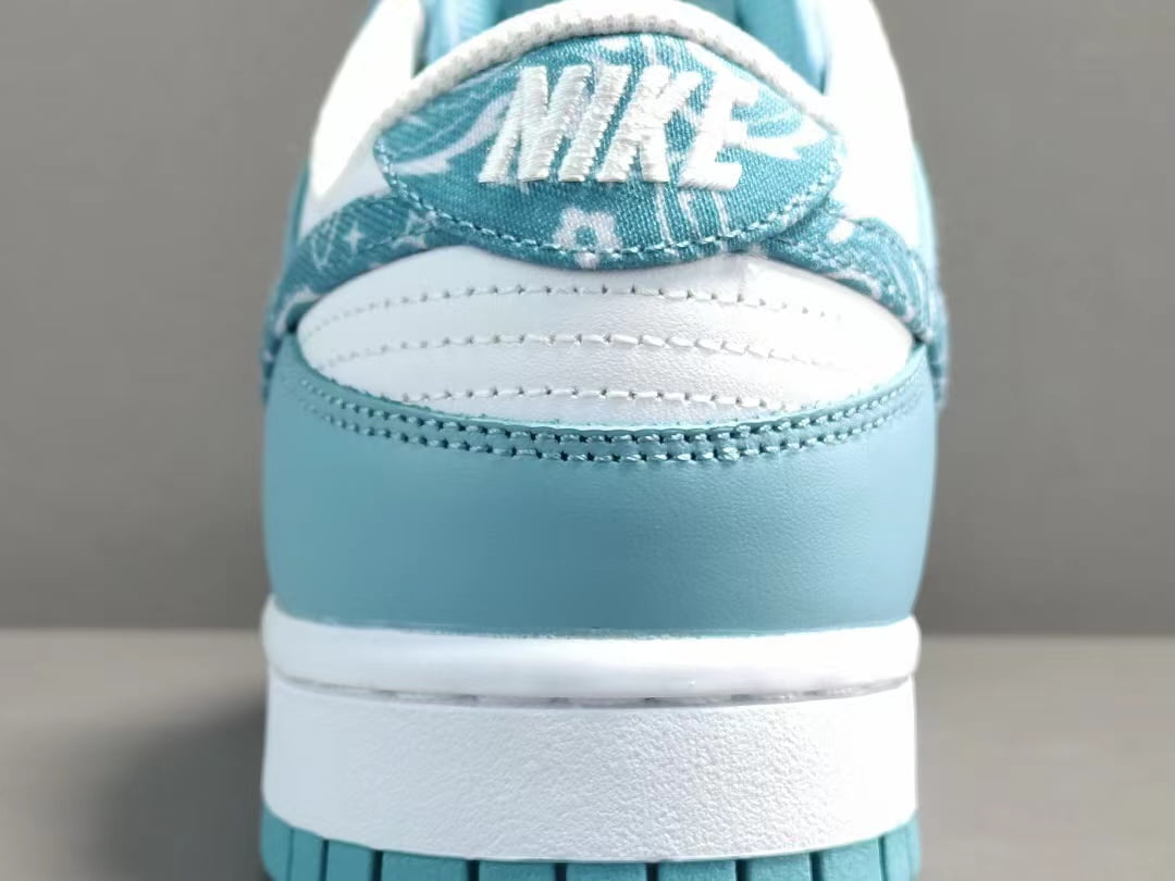 Nike Dunk Essential Paisley Pack Worn Blue