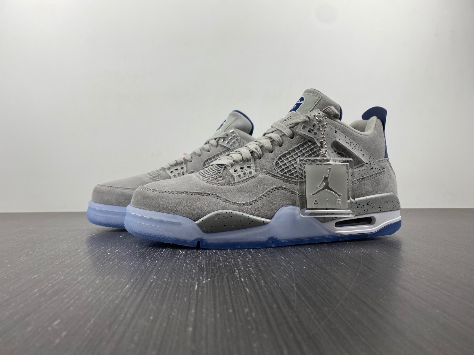 Air Jordan 4 Georgetown PE