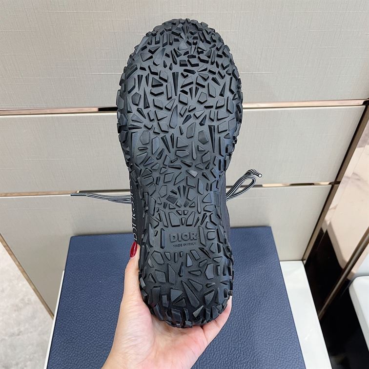 DIORIZON HIKING SHOE BLACK TECHNICAL MESH AND RUBBER – DO087