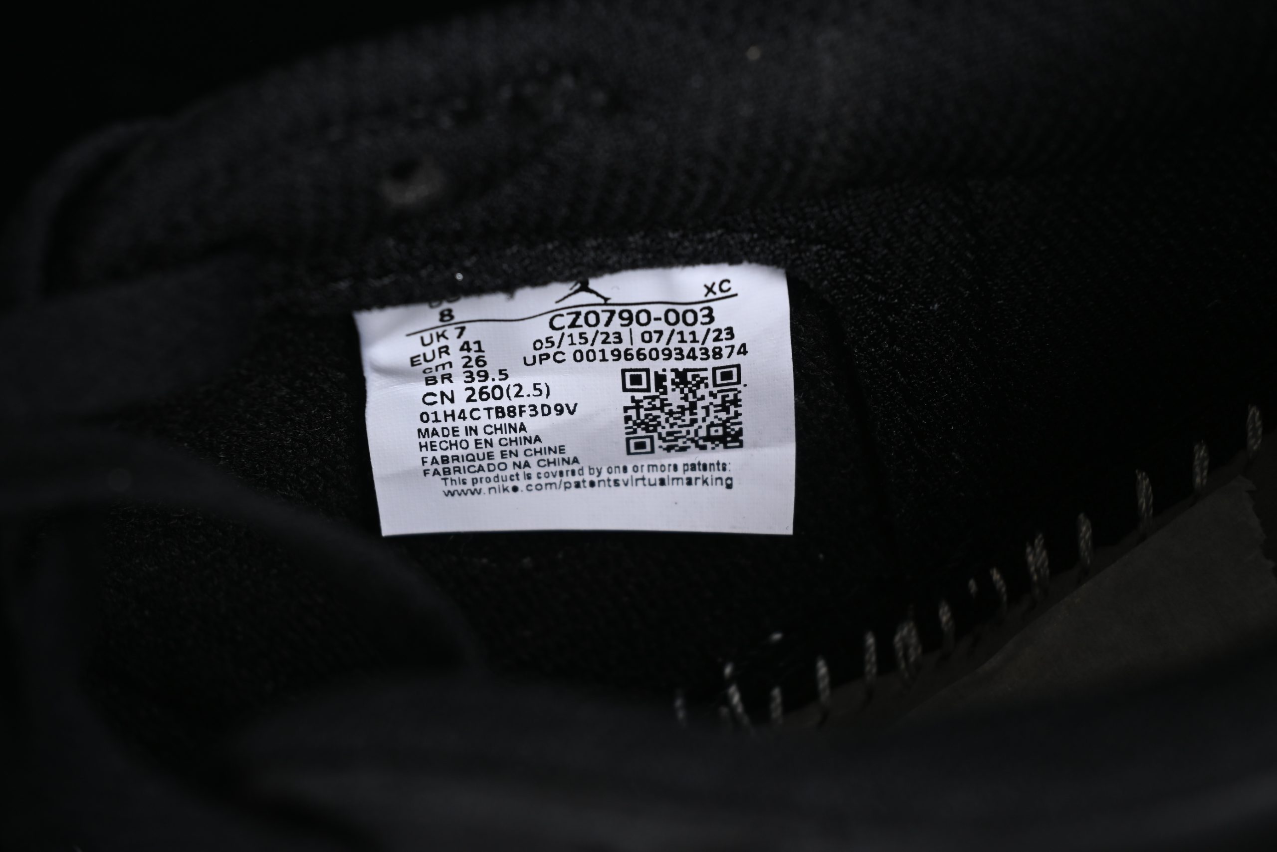 Air Jordan 1 Low OG Shadow