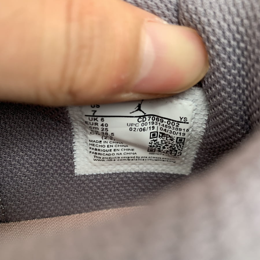 Jordan Legacy 312 Low Gunsmoke Coral