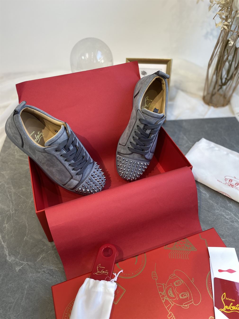 CHRISTIAN LOUBOUTIN LOUIS JUNIOR SPIKES – CLS024