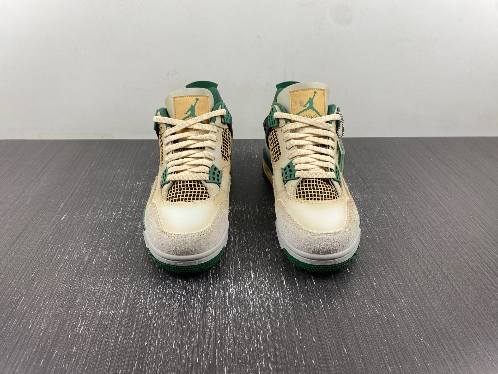 Air Jordan 4 Venusuar
