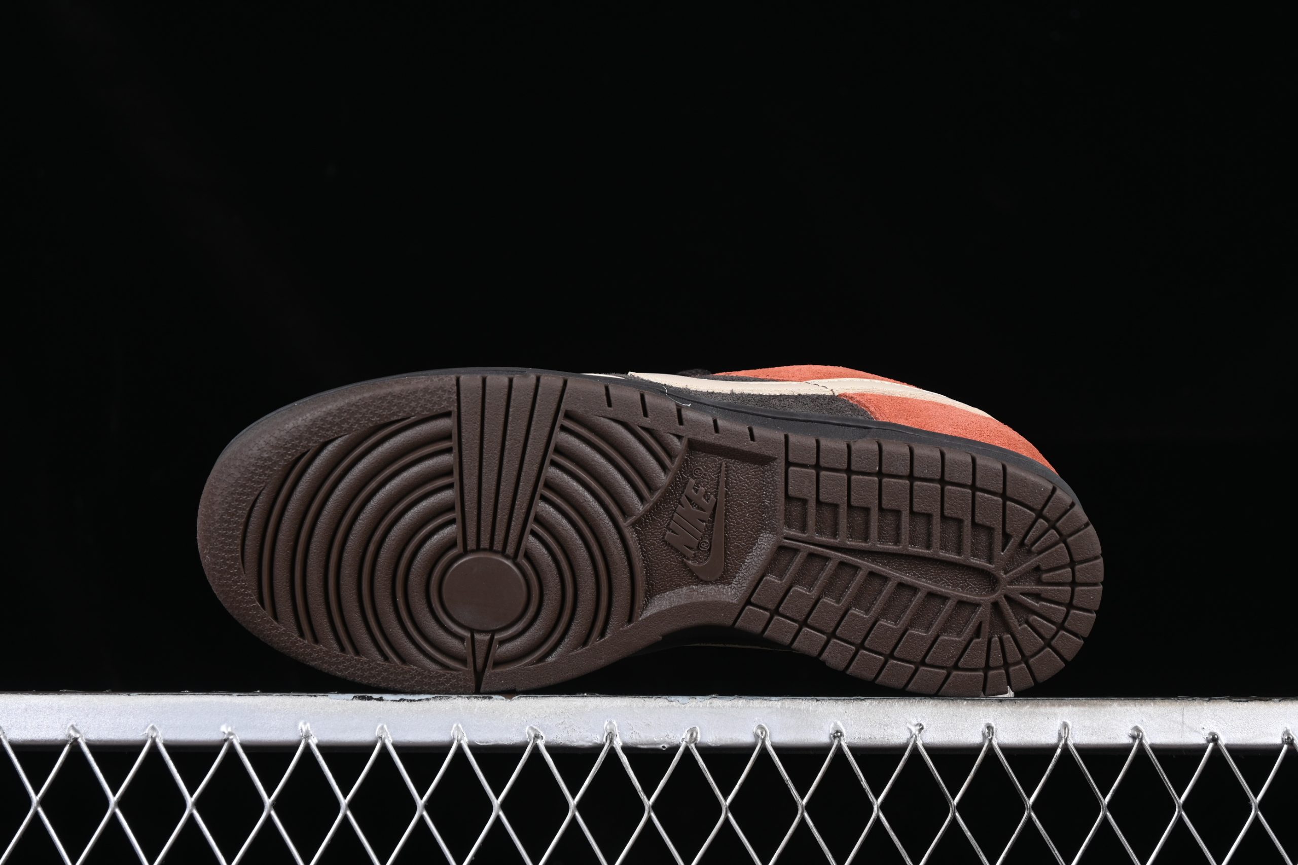 Nike Dunk Low Red Panda