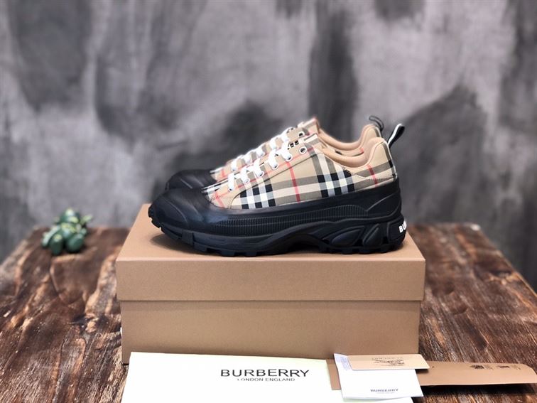 BURBERRY VINTAGE CHECK COTTON ARTHUR SNEAKERS – BBR028