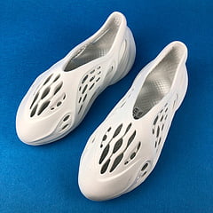 Adidas Yeezy Foam RNNR Ararat