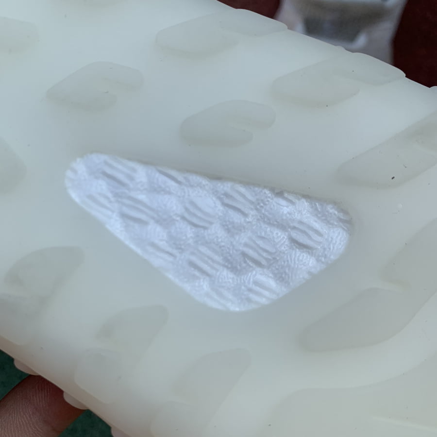 Adidas YEEZY BOOST 350 V3