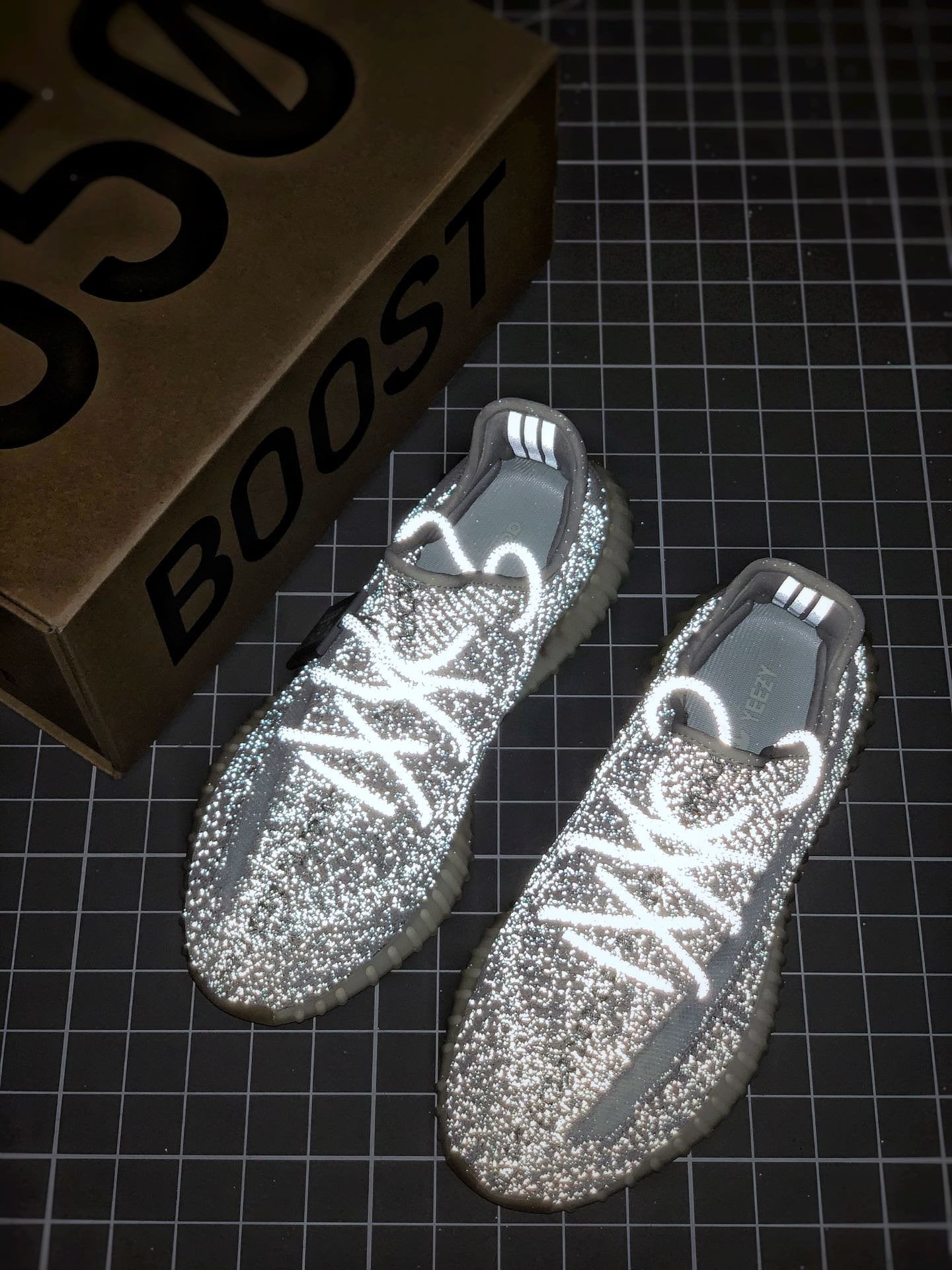 Adidas Yeezy Boost 350 V2 Yeshaya (Reflective)