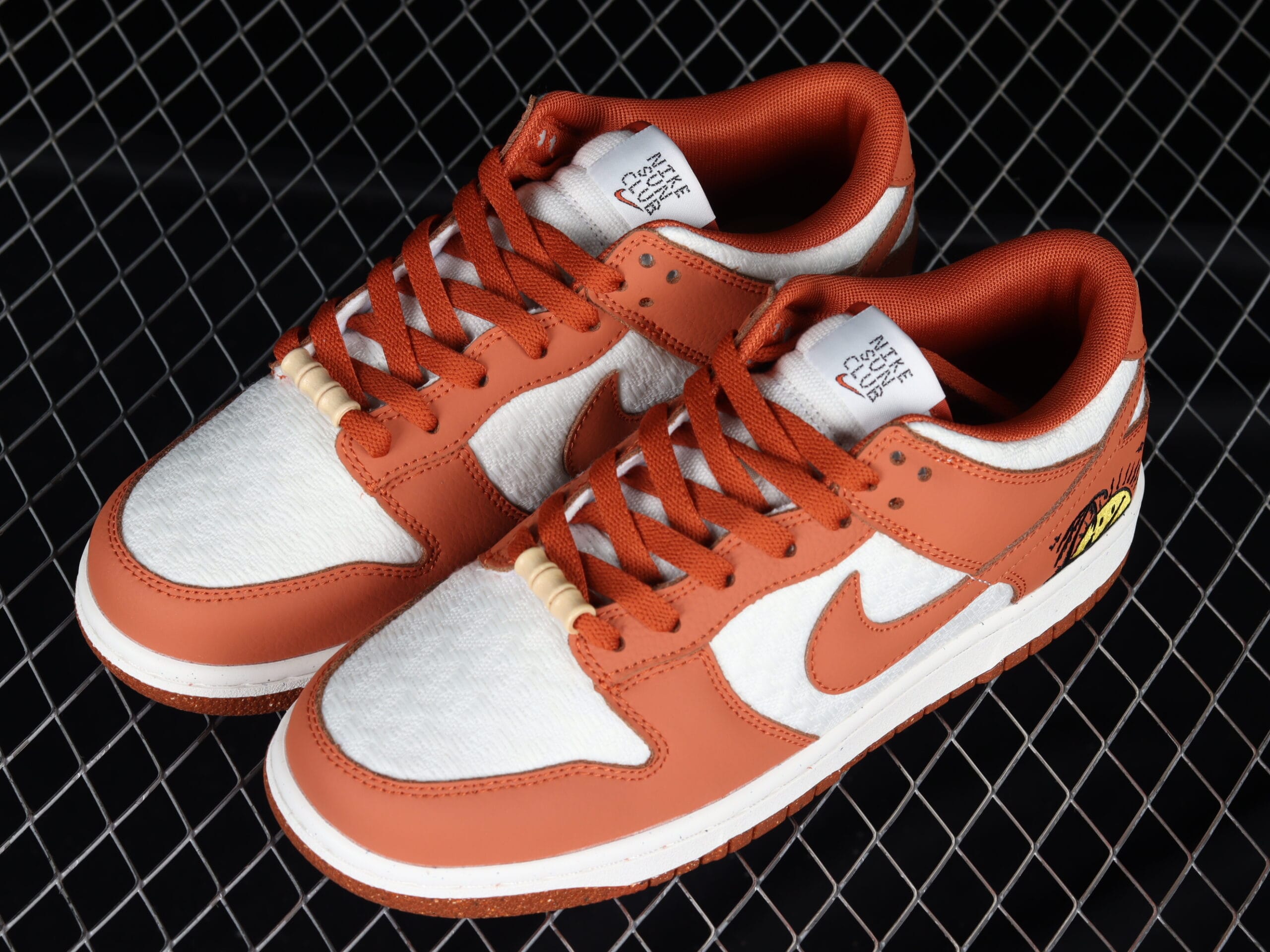 Nike Dunk Low Retro, Sun Club Burn Sunrise (W)