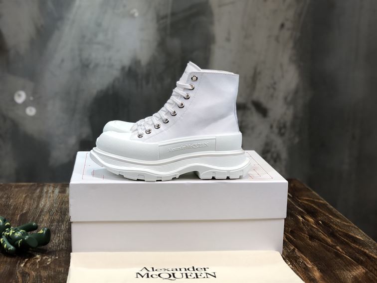 ALEXANDER MCQUEEN TREAD SLICK HIGH-TOP SNEAKERS – ALD026
