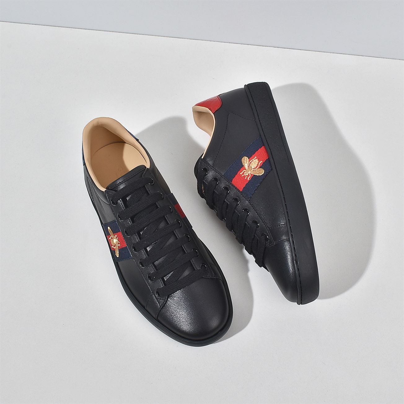 GUCCI MENS ACE EMBROIDERED SNEAKER – GCC026