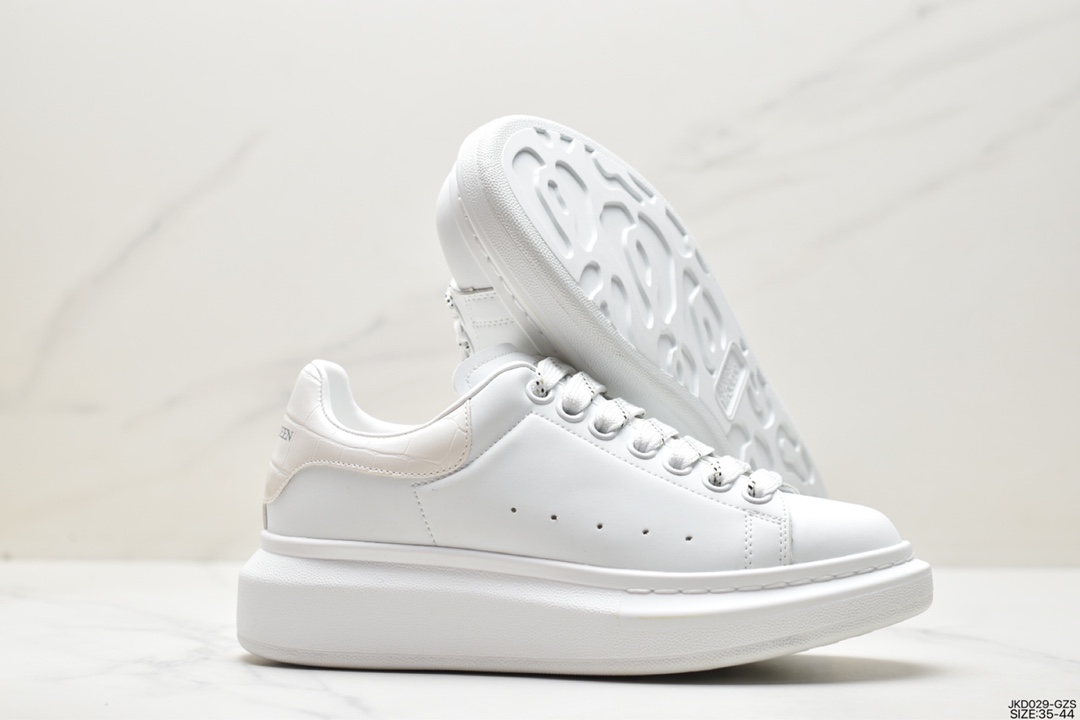 ALEXANDER MCQUEEN OVERSIZED LEATHER SNEAKERS