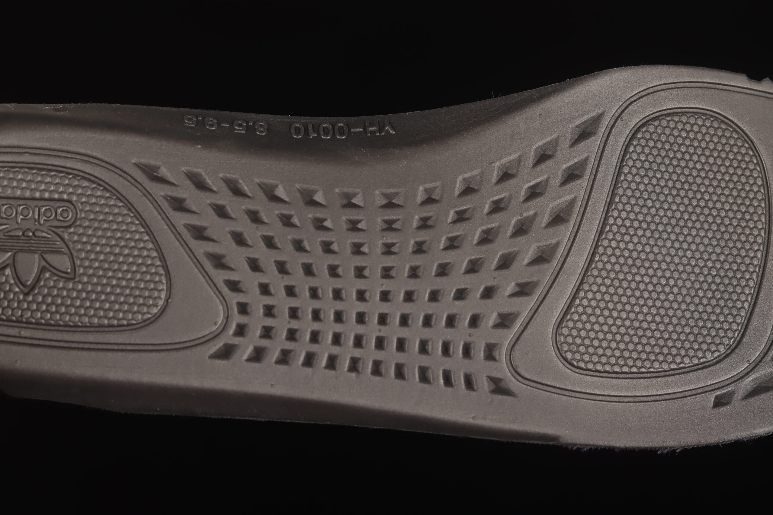 adidas Yeezy Boost 350 V2 Onyx