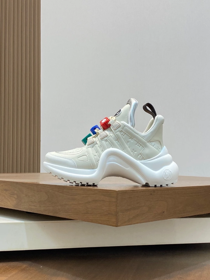 Louis Vuitton Archlight Sneaker – LVS212