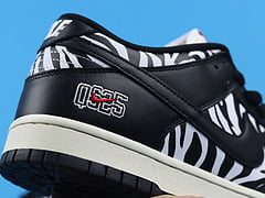 Nike SB Dunk Low Quartersnacks Zebra