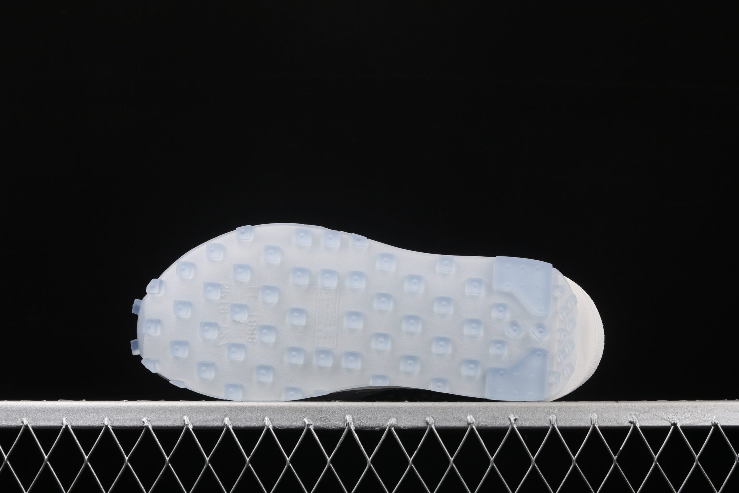 Dior x Sacai x Nk LVD Waffle Daybreak, Swoosh Silver