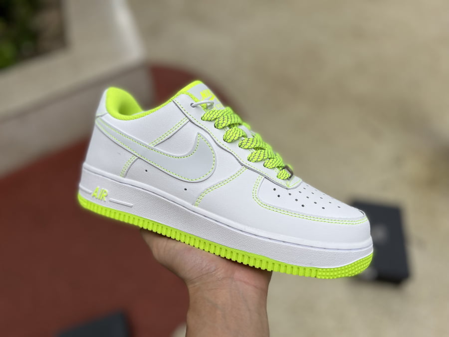 Nike Air Force 1 350823-002