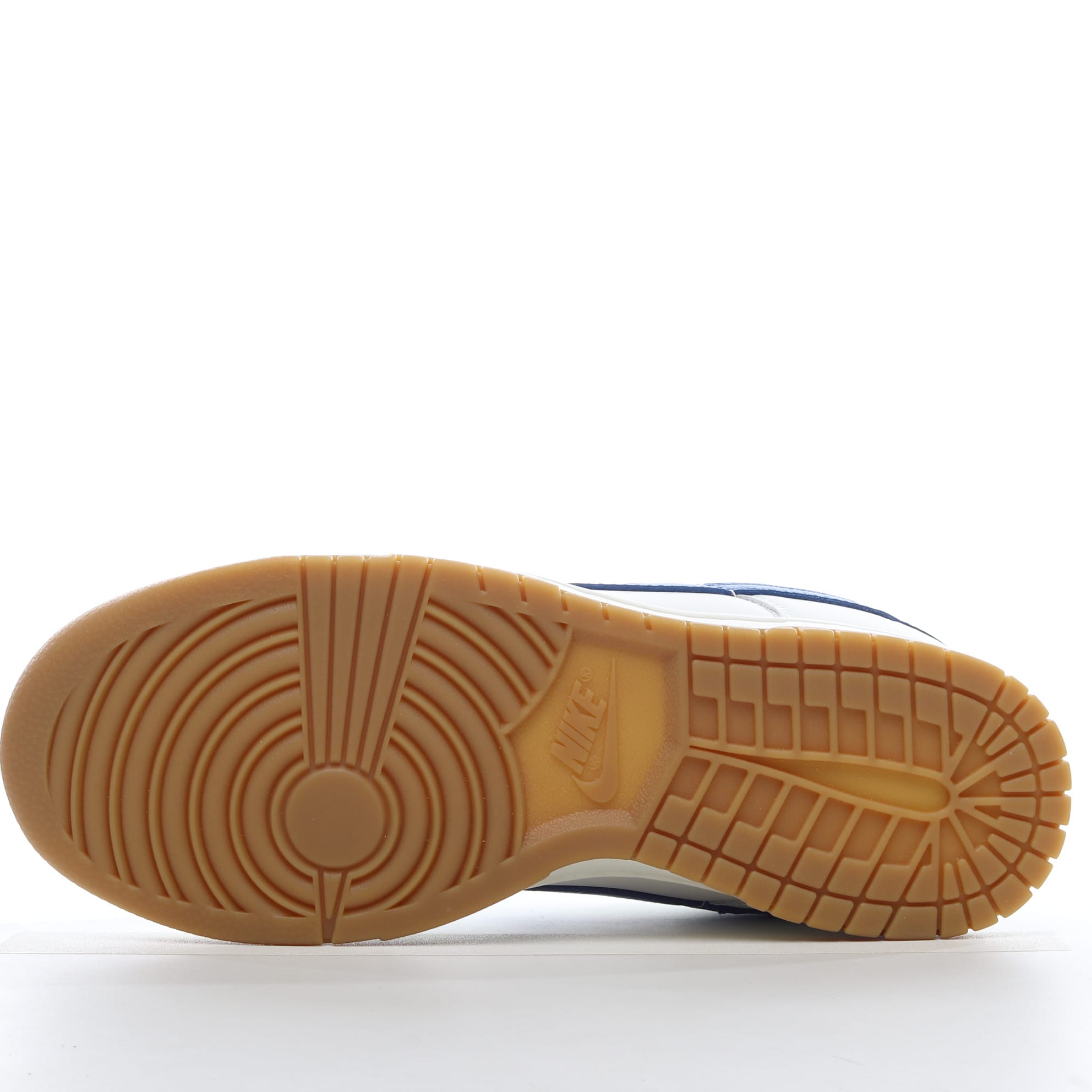 Dunk Low Pro ISO SB ‘Orange Label – White Navy’